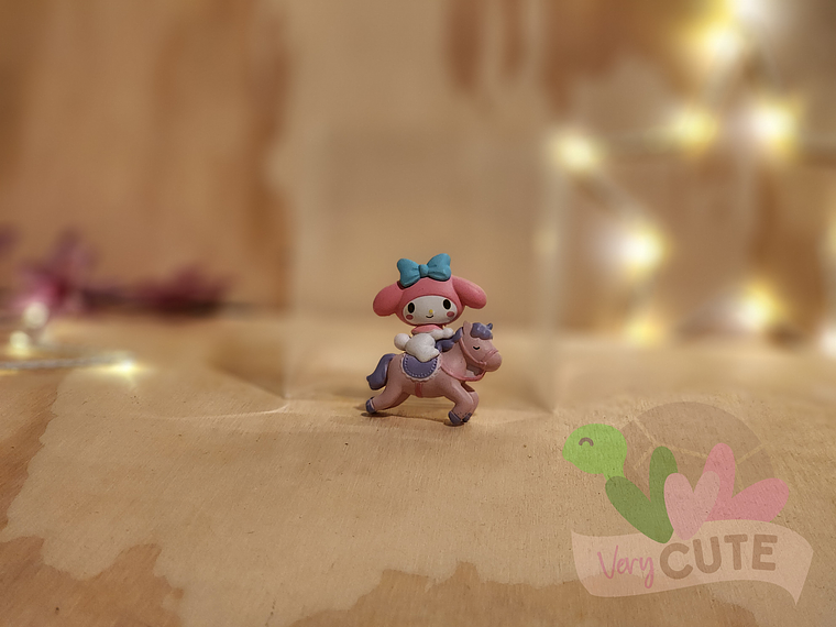 Figurita en Caballito - Cinnamoroll & My Melody 2