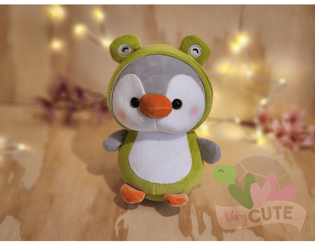 Peluche Pingüino Disfrazado