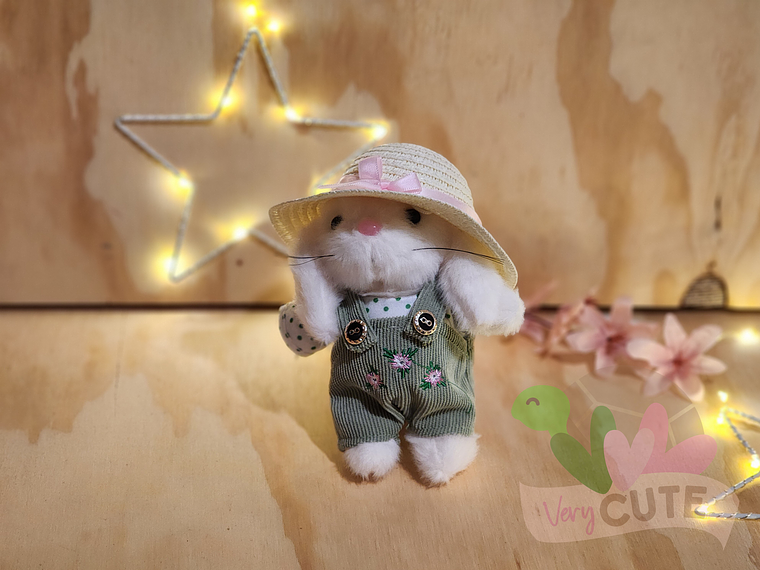 Mini Peluche Conejito - Traje Jardinero 1