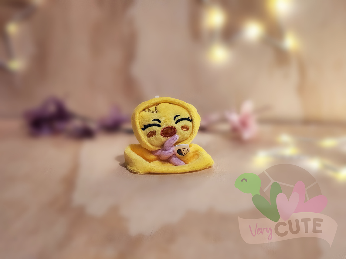 Llavero Peluche Skzoo Stray Kids - Ghost 7