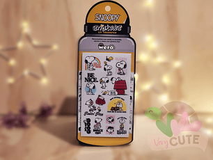 Stickers para Botella - Snoopy