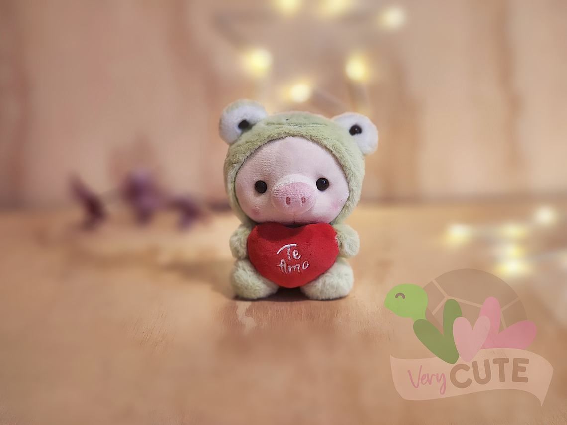 Llavero Peluche Chanchito Disfrazado  6