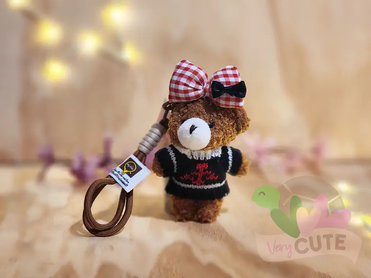 Llavero Peluche Sweater 2