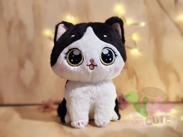 Peluche Gatito con Ojos Kawaii 2