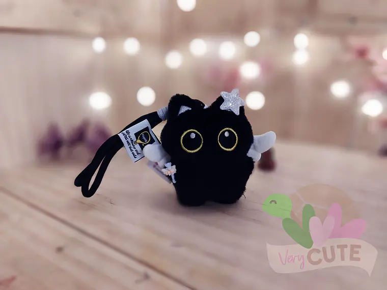 Llavero Peluche Gatito Ojos Grandes 3