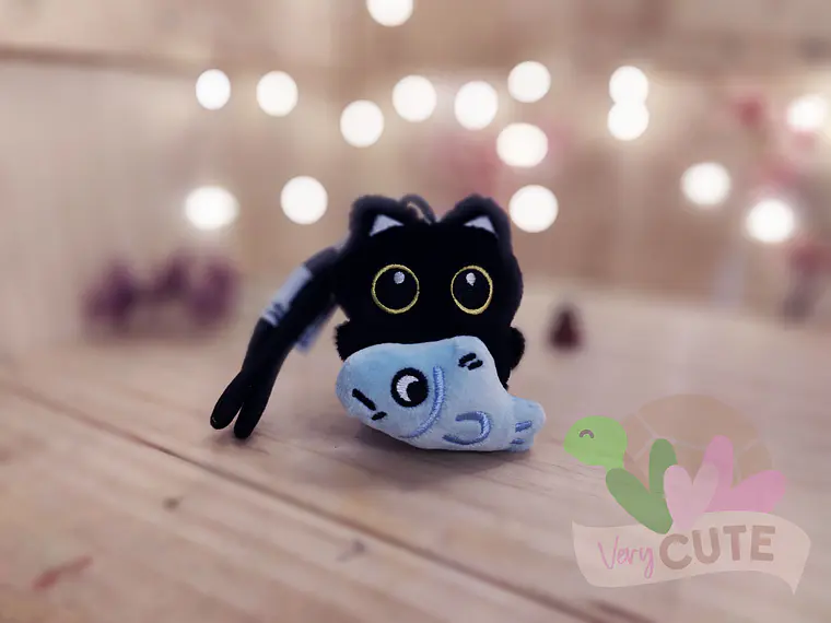 Llavero Peluche Gatito Ojos Grandes 4