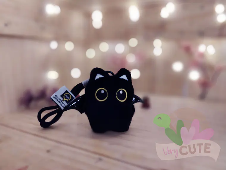 Llavero Peluche Gatito Ojos Grandes 6