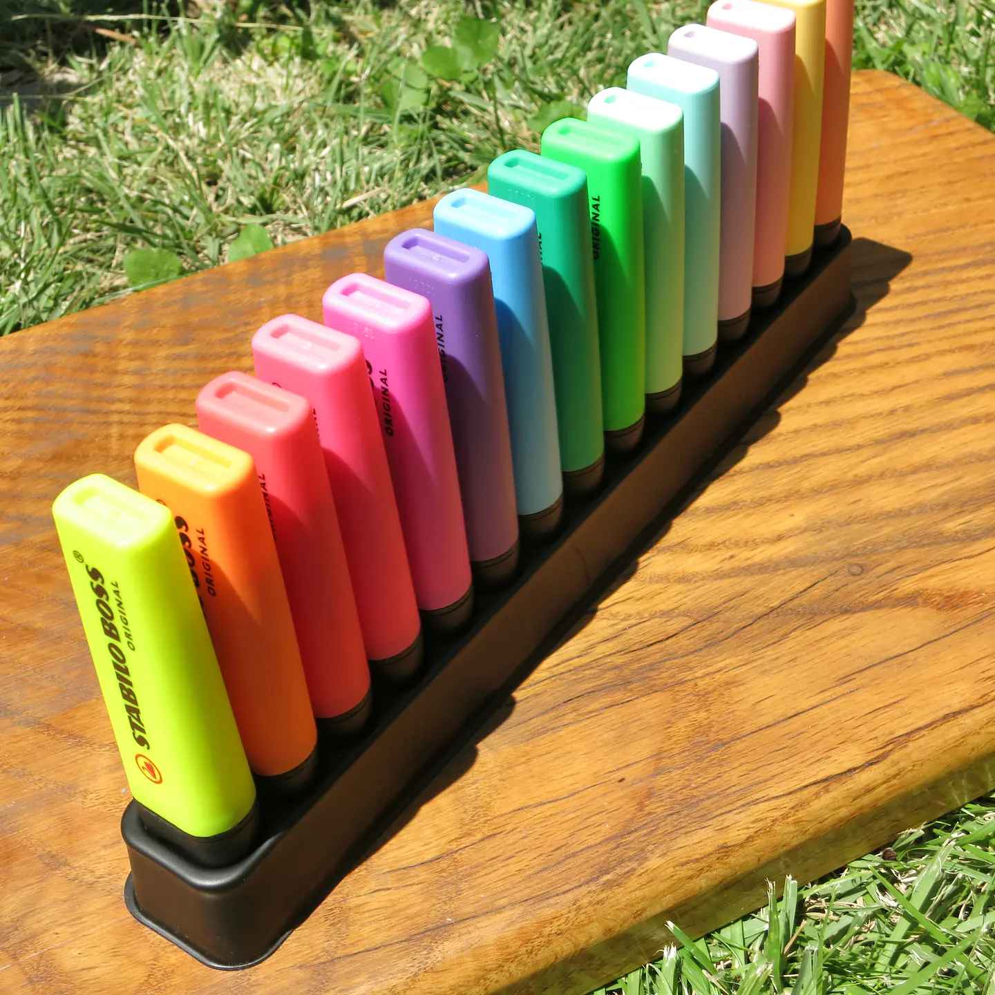 Set 15 destacadores Stabilo Boss original + deskset 3