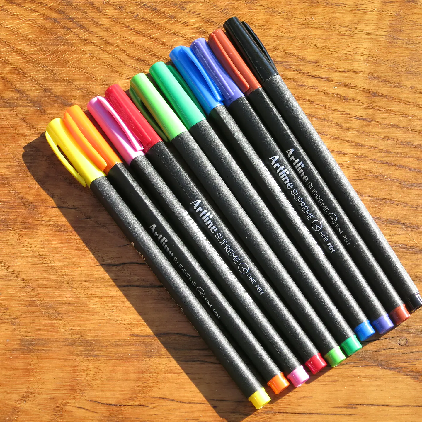 Set 10 fine pen + estuche Artline 4