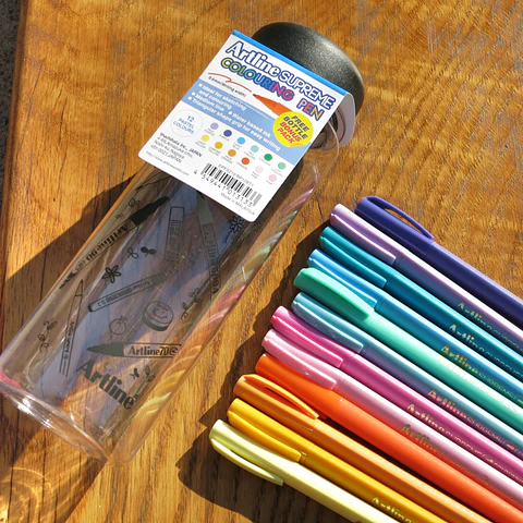 Set 12 colouring Pen + botella Artline