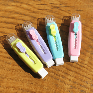 Goma retráctil + pincel