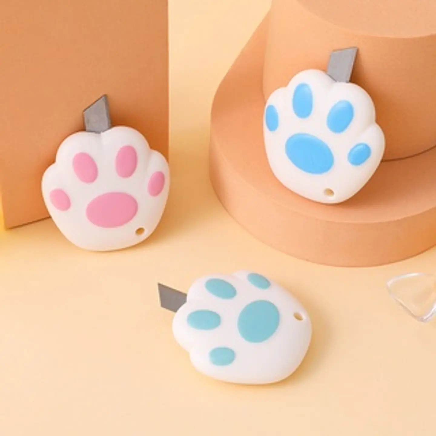 Mini corta carton cutter Patitas 1