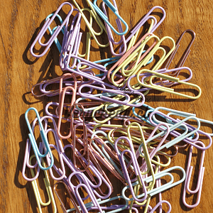 Clips pastel rose mooving