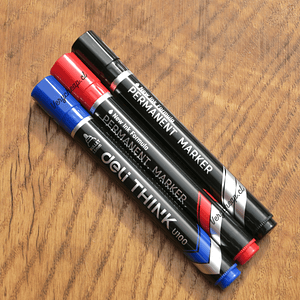 Plumón permanente Deli think U100