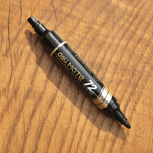 Plumón permanente doble punta Deli mate 72 H