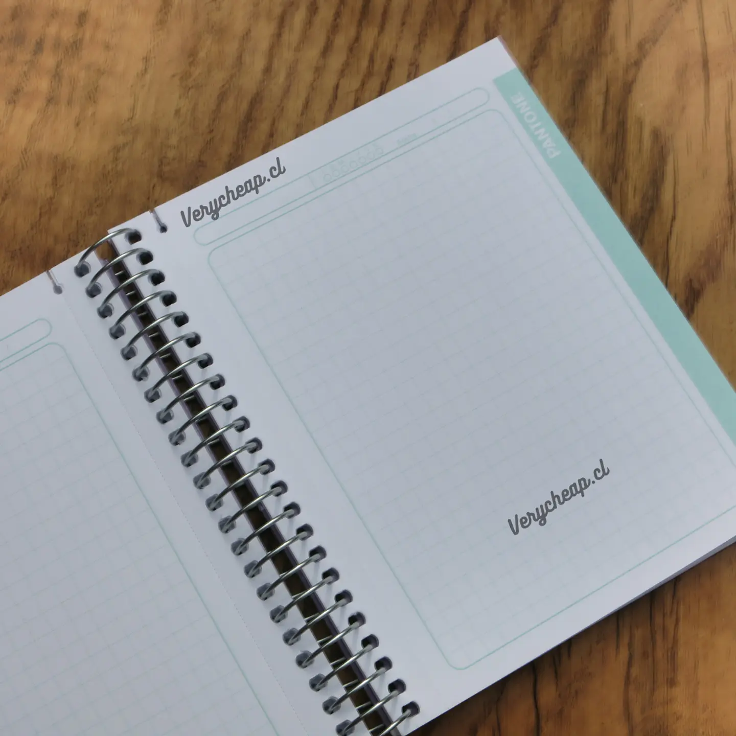 Cuaderno pocket Pantone metalizado 4
