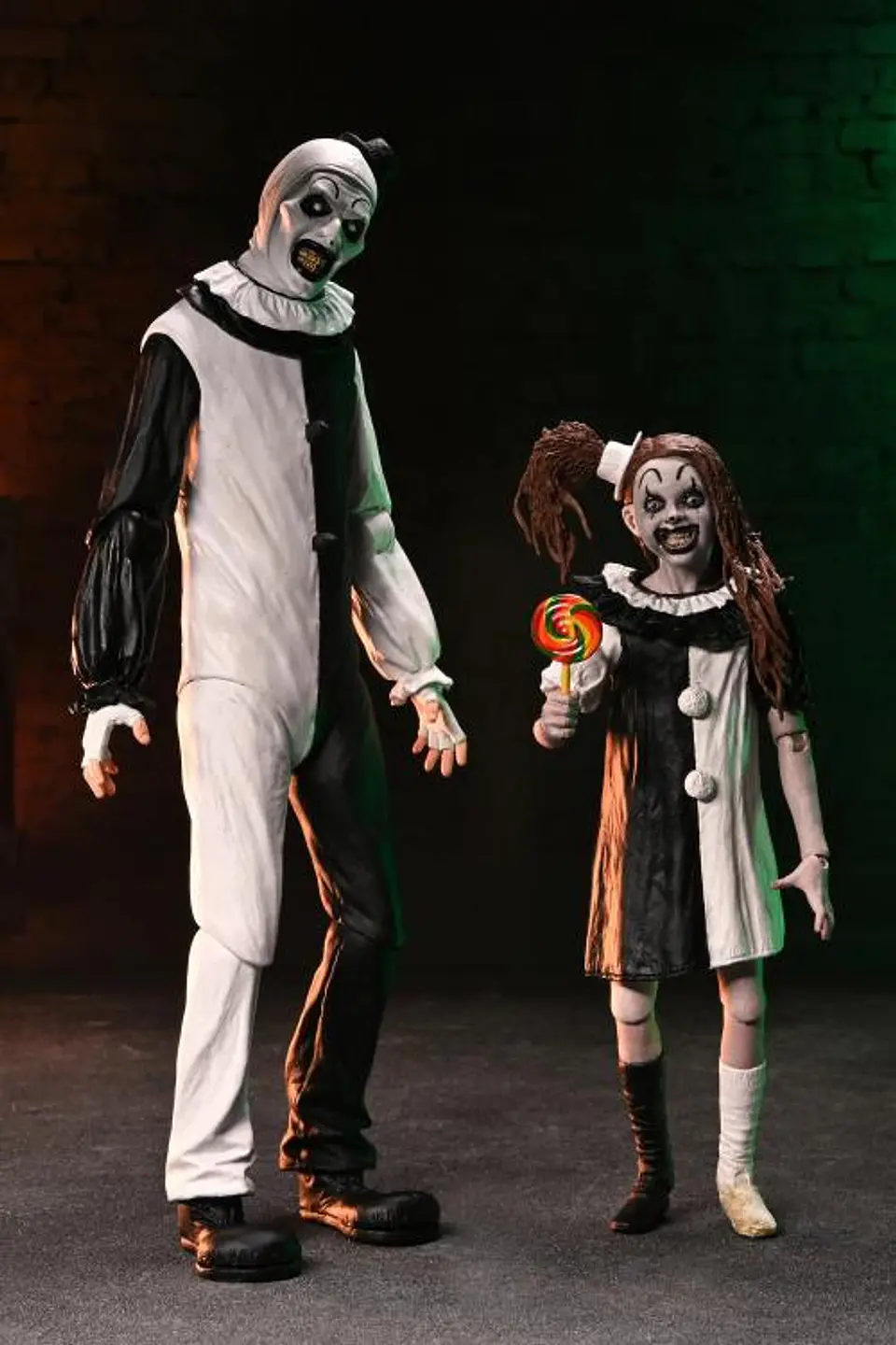 [PREVENTA] ULTIMATE ART THE CLOWN AND LITTLE PALE GIRL 2-PACK - TERRIFIER 2 5