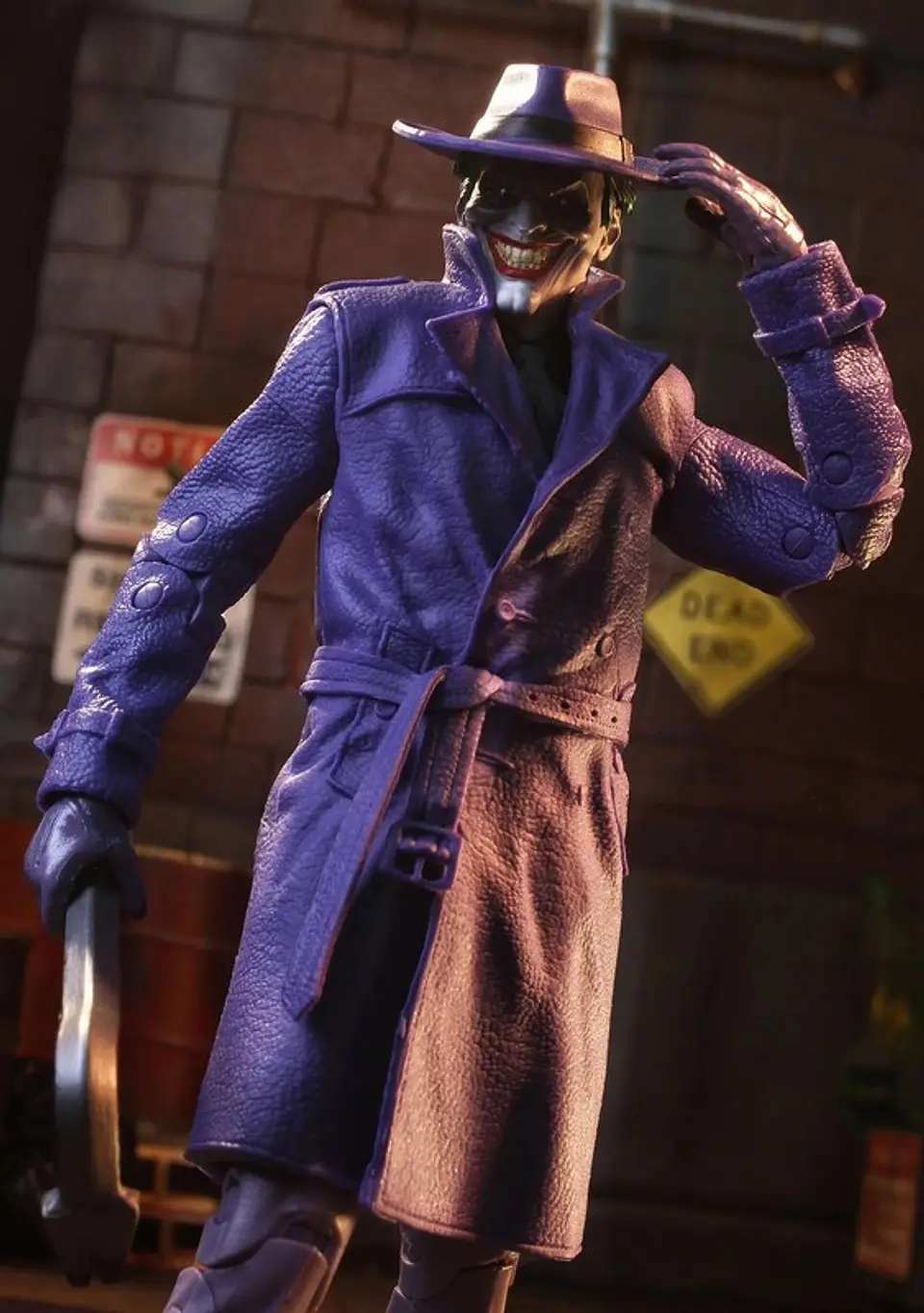 [PREVENTA] THE JOKER (THE COMEDIAN) - BATMAN: THREE JOKERS - DC MULTIVERSE 5
