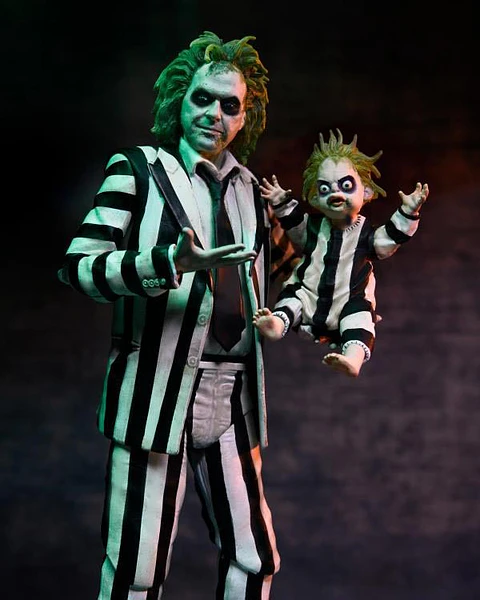 ULTIMATE STRIPED SUIT BEETLEJUICE - BEETLEJUICE