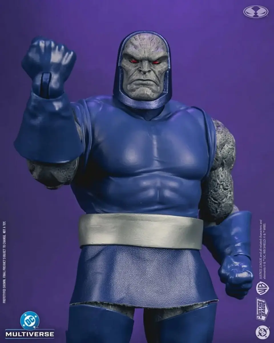 [PREVENTA] MEGAFIG DARKSEID VS ORION - DC MULTIVERSE 4