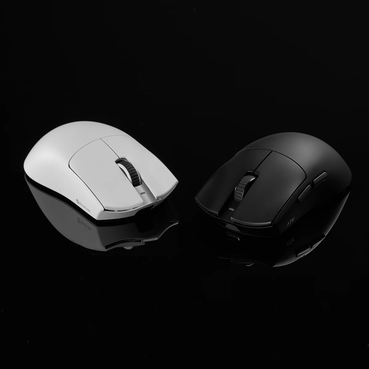 Mouse gamer ATK inalámbrico Blazing Sky X1 negro 4