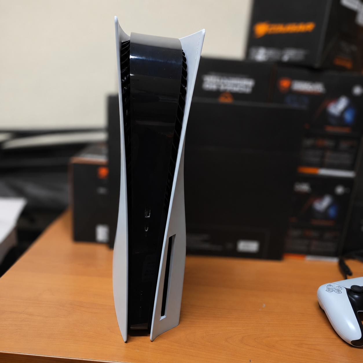 Consola PlayStation 5 Versión Disco  – Excelente Estado, Probada y Funcionando [Usada - Sin caja] 3