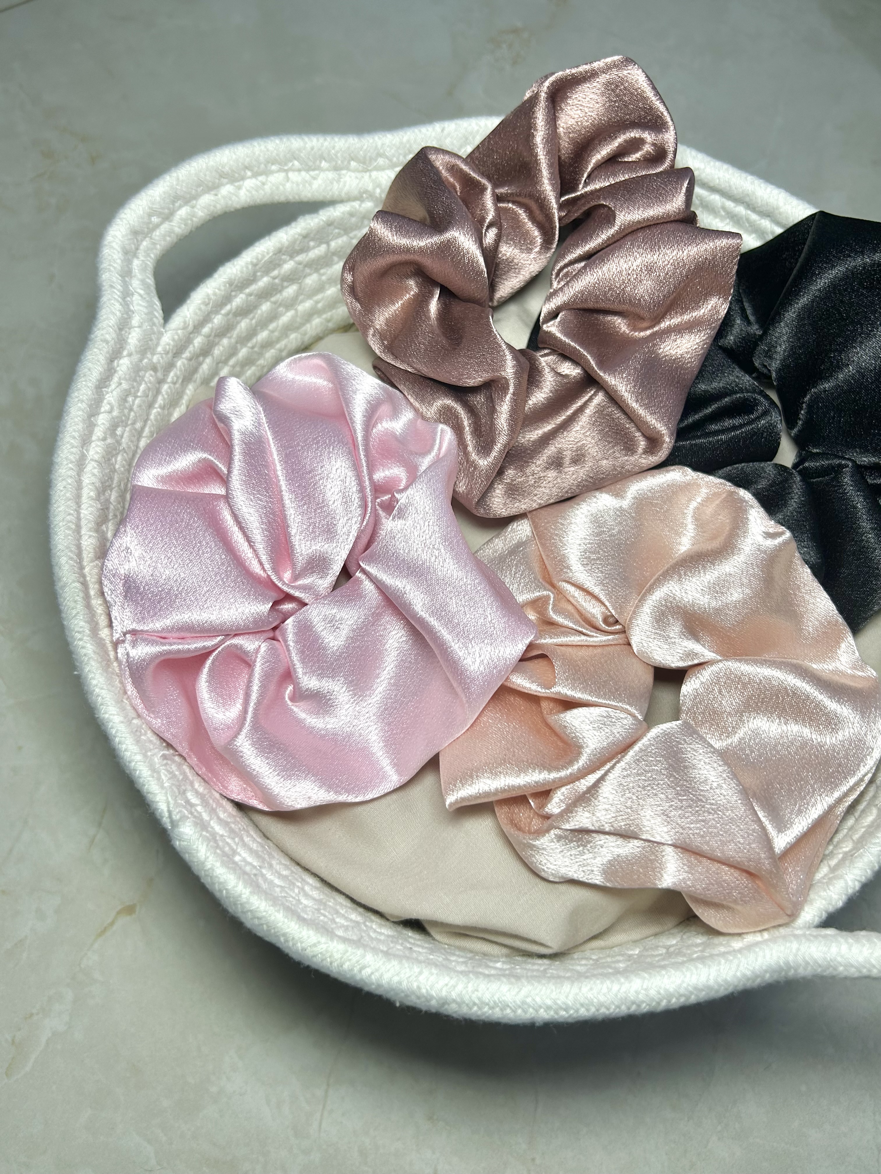 Silk Scrunchie 1