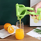 Exprimidor Manual De Frutas Limon Citricos Doble Mango Verde - Miniatura 2