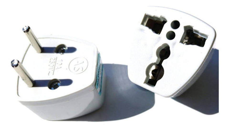 Adaptador Enchufe Universal Chileno Redonda Plana 2