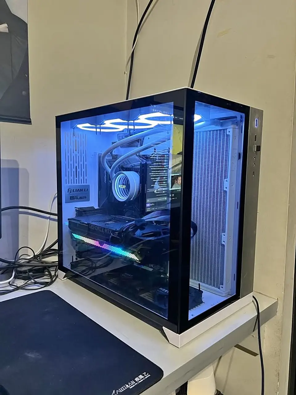 PC Gamer AMD 5800X3D 6950XT RED DEVIL 1