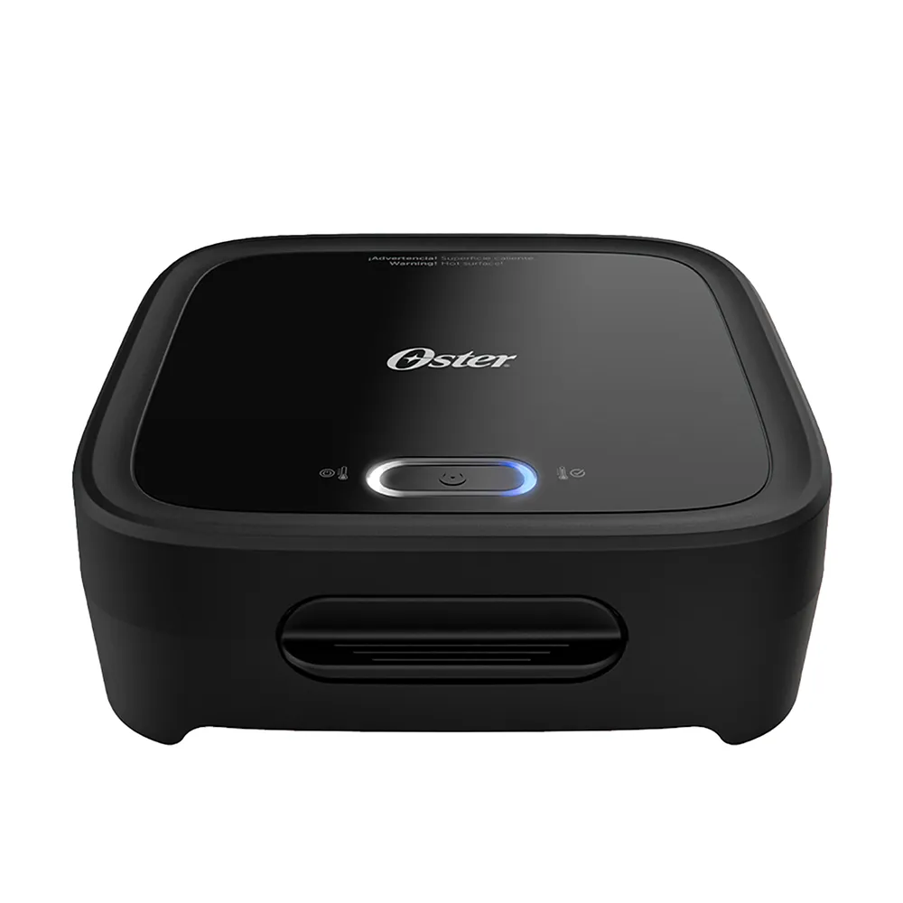 Oster® Sandwichera Compacta CKSTSM400 con Placas Profundas – Color Negro 1