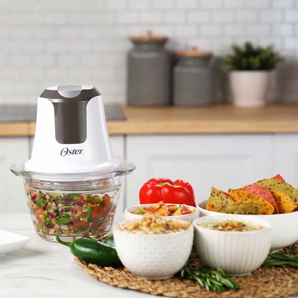 Mini picadora Oster® 3 tazas con tazón de vidrio FPSTFP3340 6