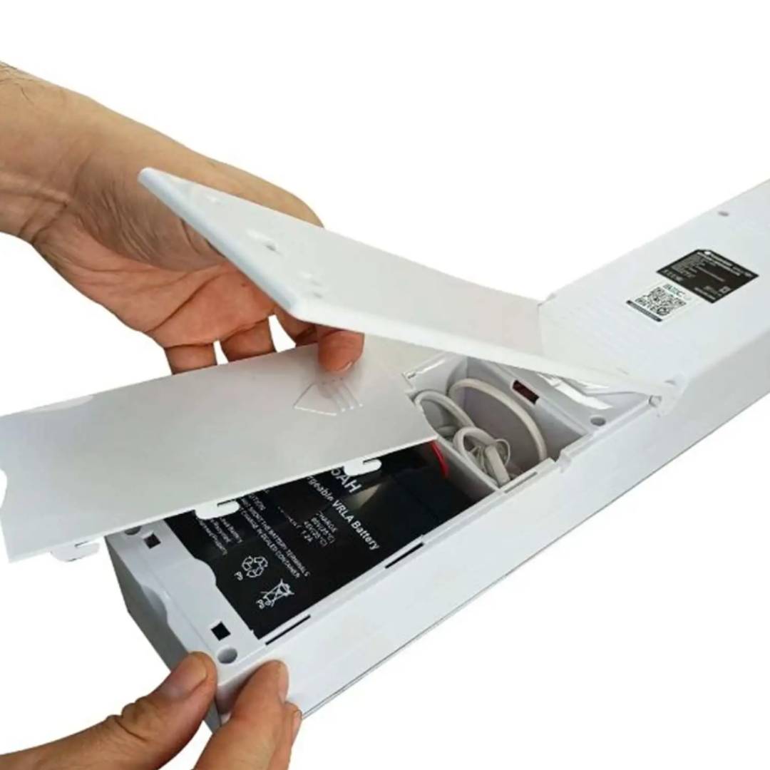 Lampara De Emergencia Con 160 Led Recargarle Tl349 Tecnolab 2