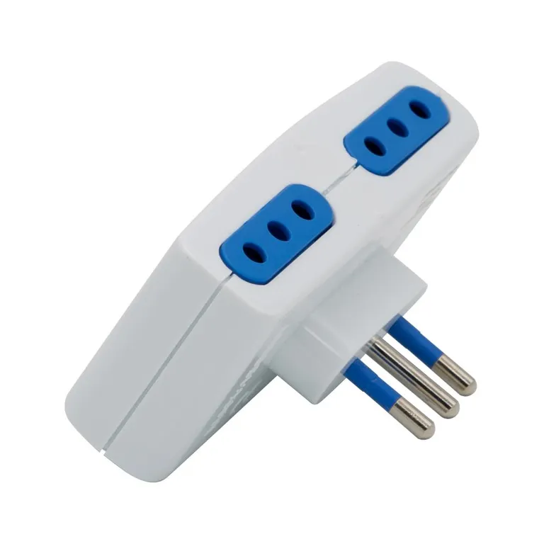 Enchufe Plano Cuádruple Philco 78520 1