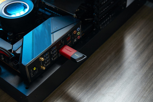 Pendrive Kingston Usb 3.2 128gb Exodia M Color Rojo 2