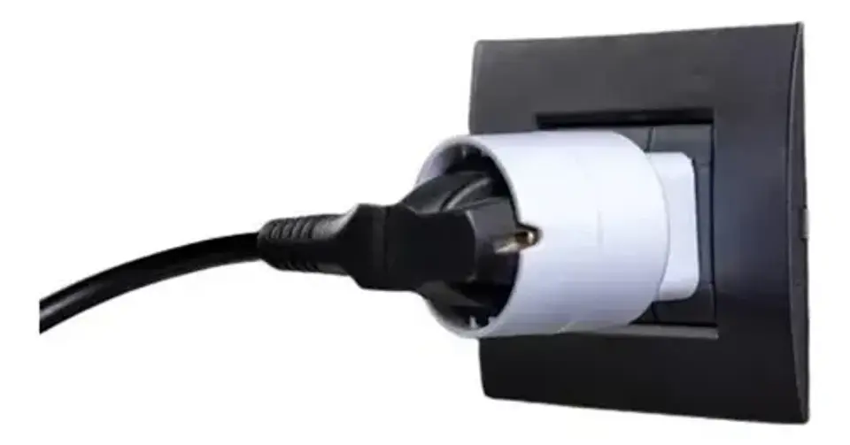Adaptador De Corriente Enchufe Schuko Tipo L 10a/max 1500w 4