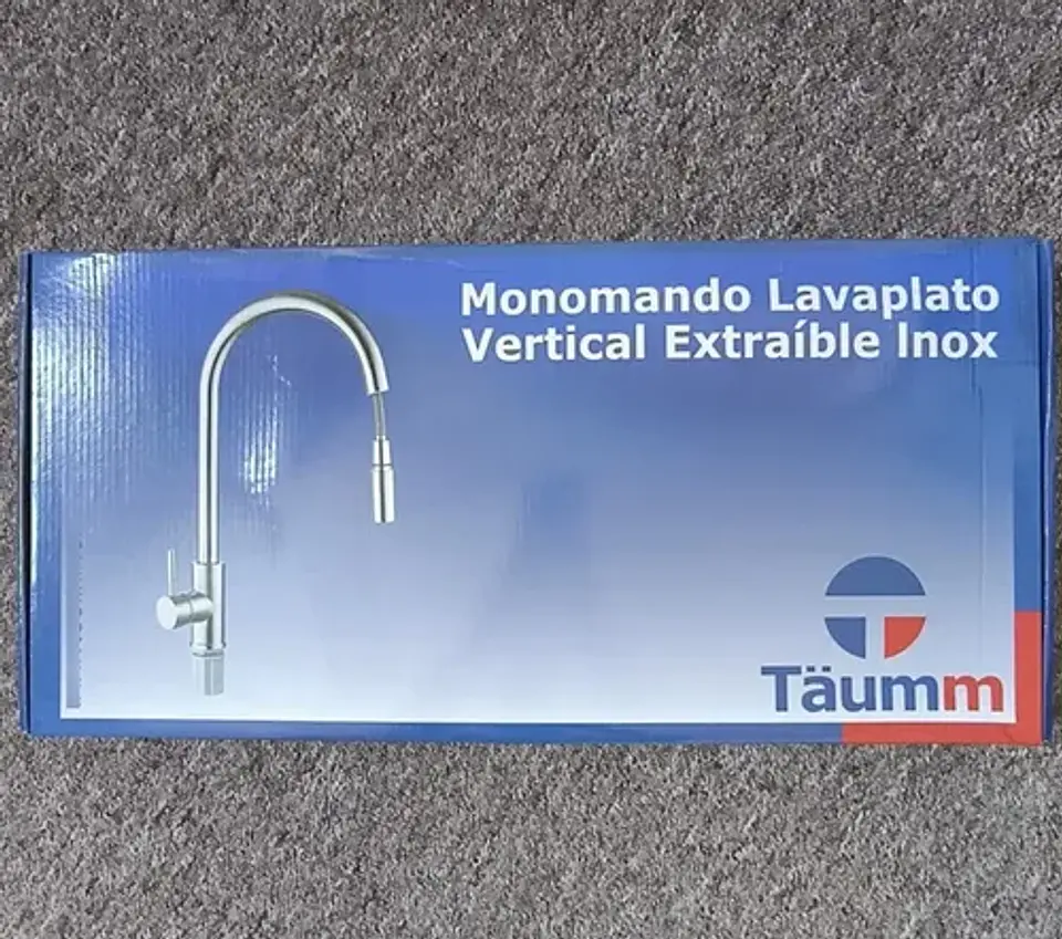 Llave Monomando Lavaplato Vertical Modern Taumm Extraíble In Plateado Brillante 7