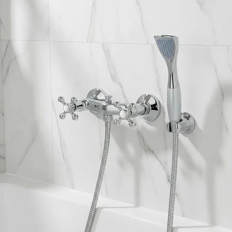 Llave Combinación Ducha Bonn Taumm Con Flexible Mango Ducha