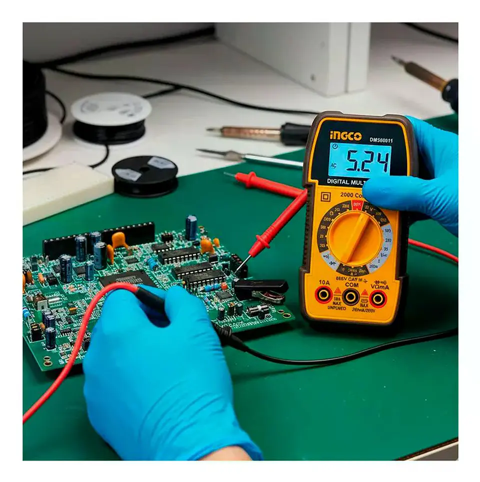 Multimetro Tester Digital Industrial 2000 Cuentas 600v Ingco 8
