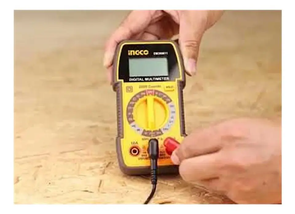 Multimetro Tester Digital Industrial 2000 Cuentas 600v Ingco 9