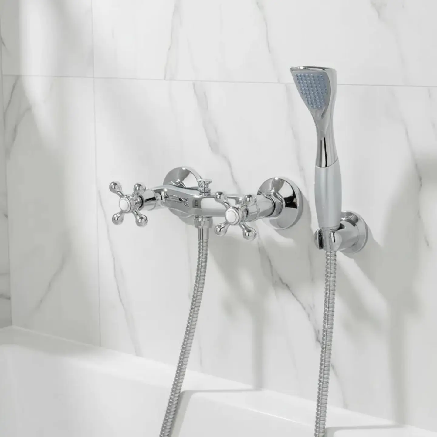 Llave Combinación Ducha Bonn Taumm Con Flexible Mango Ducha Cromado Cromado Brillante 1