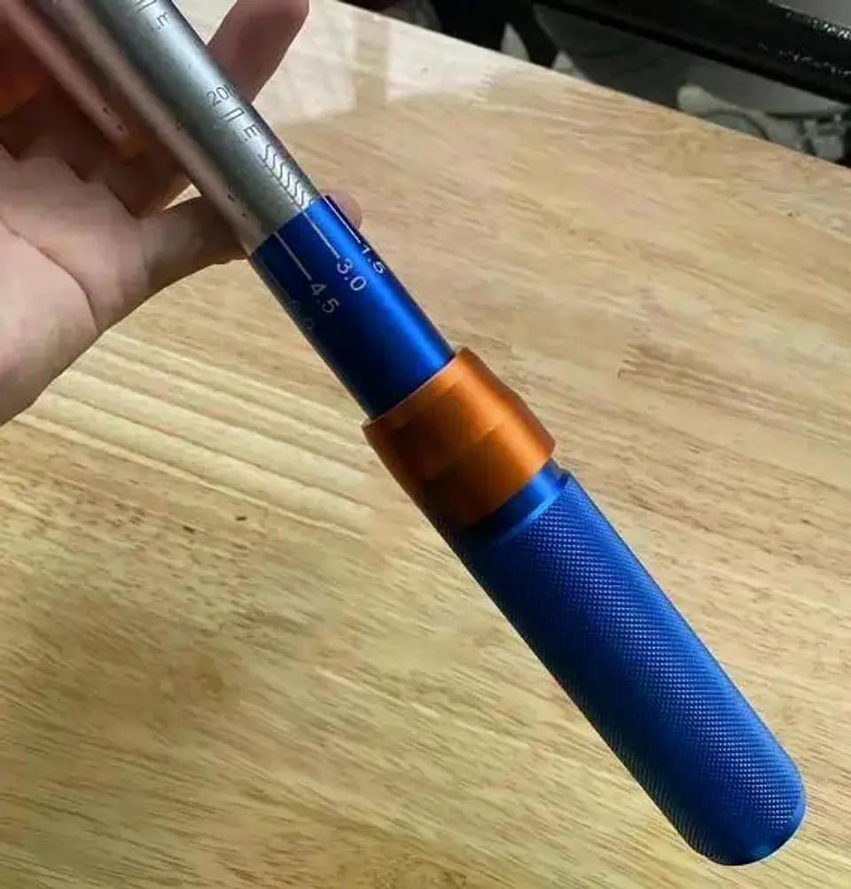 Llave De Torque Torquimetro Dinamométrica 10-60nm 3/8 Wadfo Azul Azul 8
