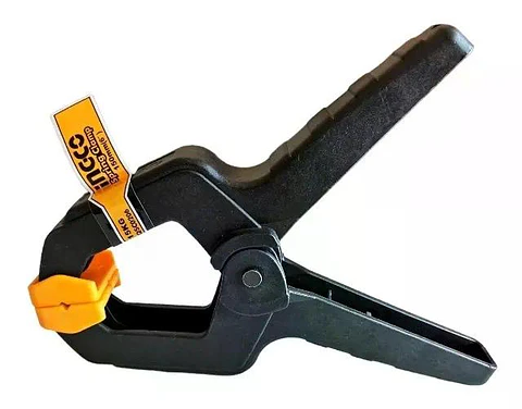 Prensa Rápida Pinza De Resorte Ingco 6 PuLG (150 Mm) 15 Kg