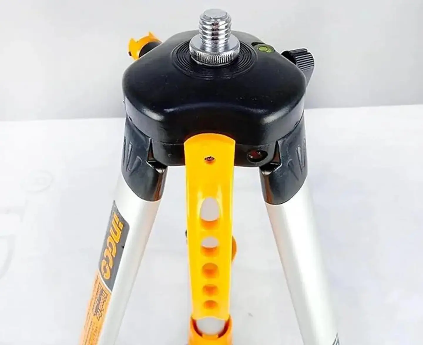 Tripode Para Nivel Laser 1,2 M 5/8 Y 1/4 Pul Ingco Hllt01152 6