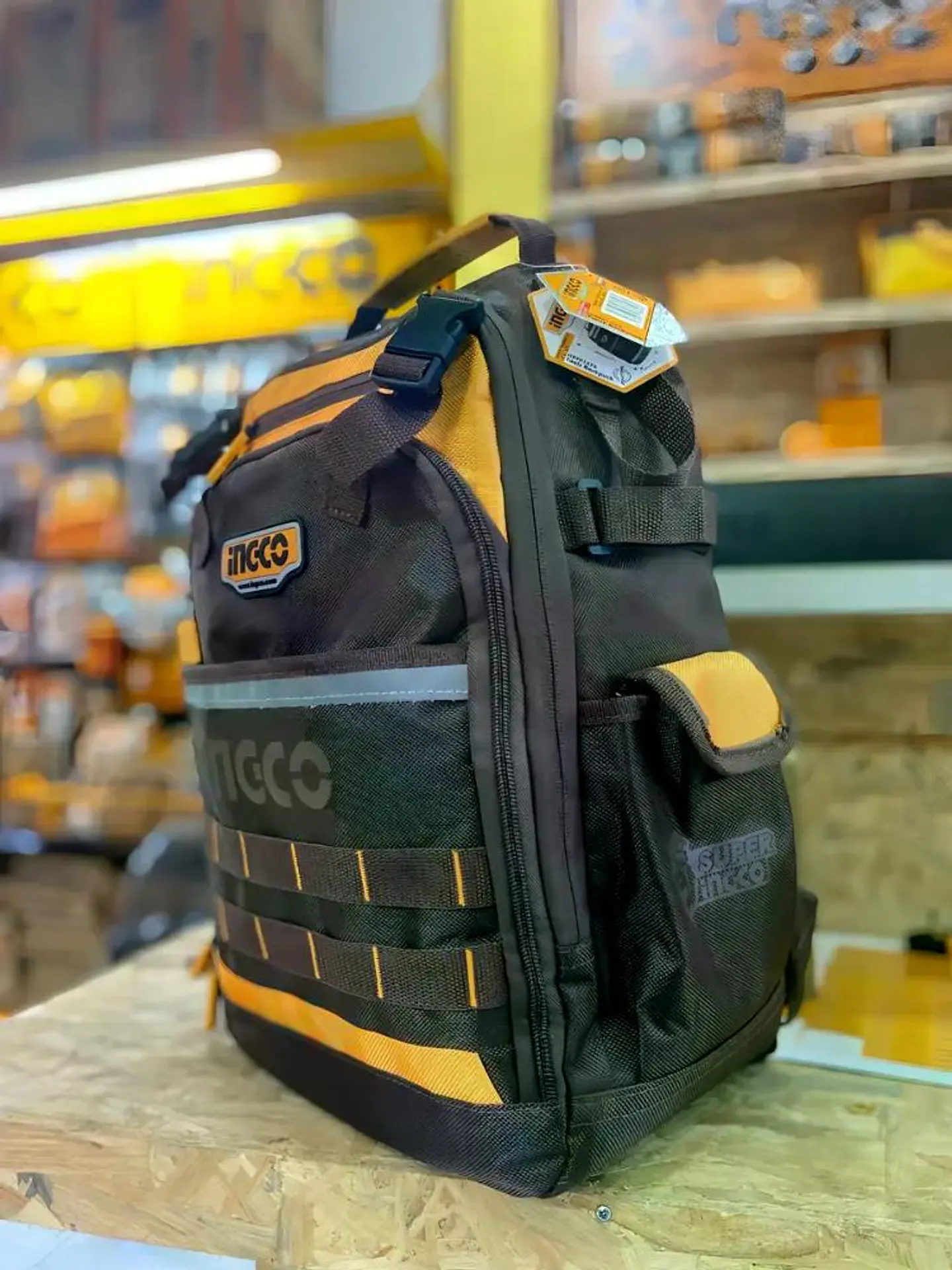 Mochila Porta Herramienta Industrial Ingco 46x38x17 Hbp01028 Naranjo/café 14