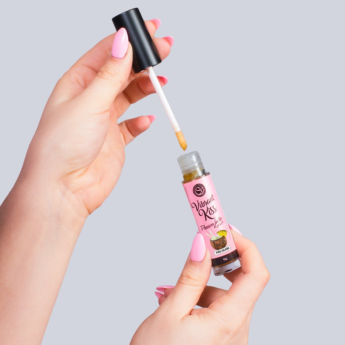 LIP GLOSS DE PIÑA COLADA VIBRANT KISS 6GR 2