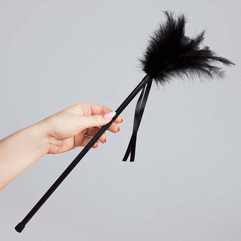 PLUMAS PRETAS SECRET PLAY