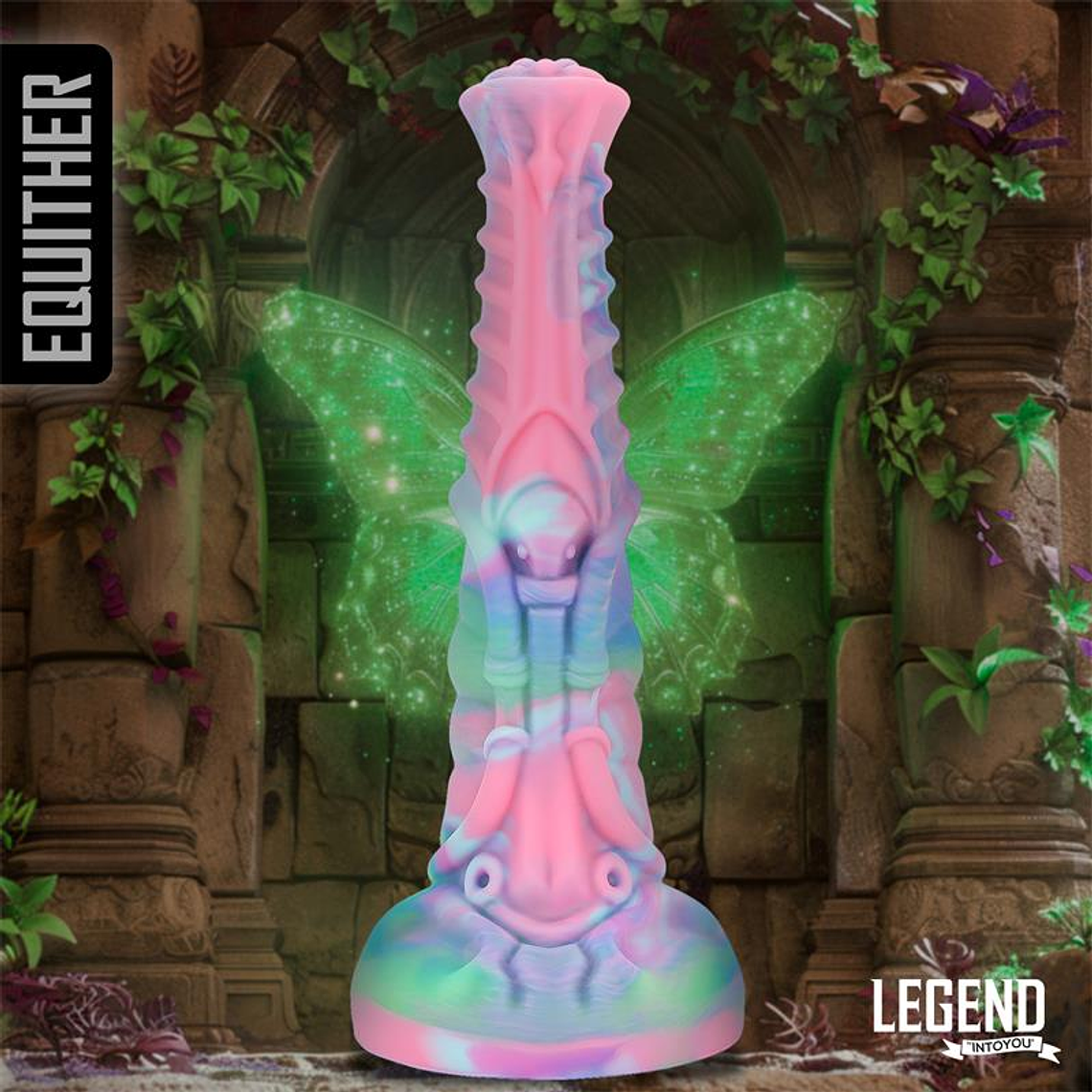 Dildo equino de silicona líquida Equither | 21,4 cm, ventosa de fantasía 1