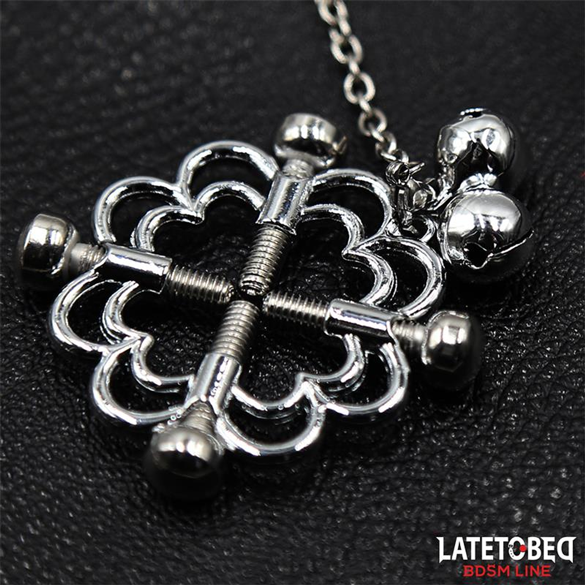 Clipes de Mamilo Metal Latetobed | Flor com Corrente e Sinos 4