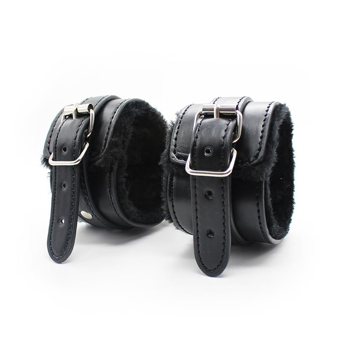 Kit Bondage Iniciante 11 Peças | Algemas Venda Flogger e Mais 6